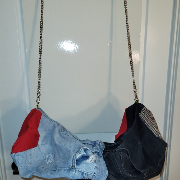 DEAD BODY BAG - Custom Designer Duffel Bag by LA40 LA Vibes - Picture 9 of 11